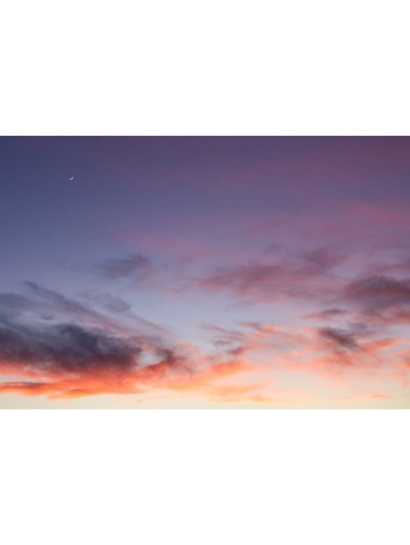 Stunning sunset, sunrise skyscape photography print, fashion prints, interior design prints, interior design wall art, home décor prints, home décor wall art, wall art prints, Melbourne Print Studio, Australian Wall Prints, Los Angeles Wall Art, LA Art. This landscape print artwork has no border (is full bleed) so the print goes all the way to the edge when framed. It is perfect for interior decorators interested in fine-art wall décor and interior design. 